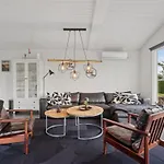 Eweline - 400m From The Sea By Interhome * Egernsund